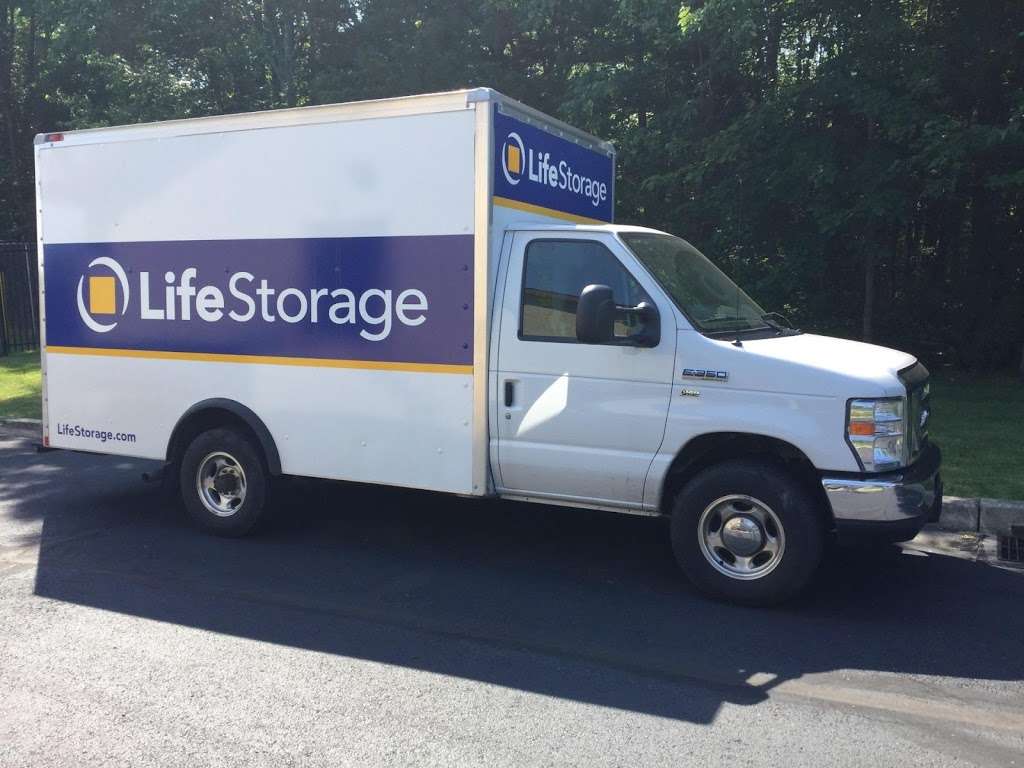 Life Storage | 8133 Easton Rd, Ottsville, PA 18942, USA | Phone: (610) 589-0040