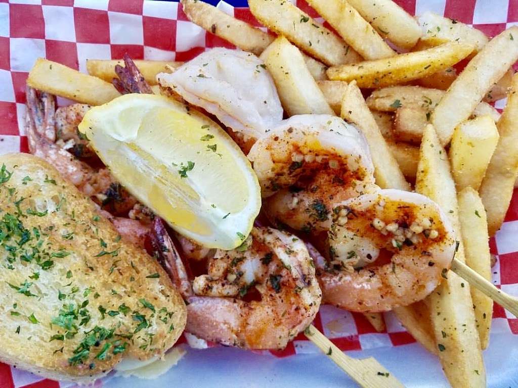 The Tackle Box Southern Seafood & More | 17620 Bellflower Blvd Unit B108, Bellflower, CA 90706, USA | Phone: (562) 804-0736