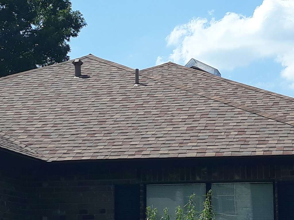 DISCOUNT ROOFING COMPANY--PEARSALL RD | 8692 Old Pearsall Rd, San Antonio, TX 78252, USA | Phone: (210) 427-2452