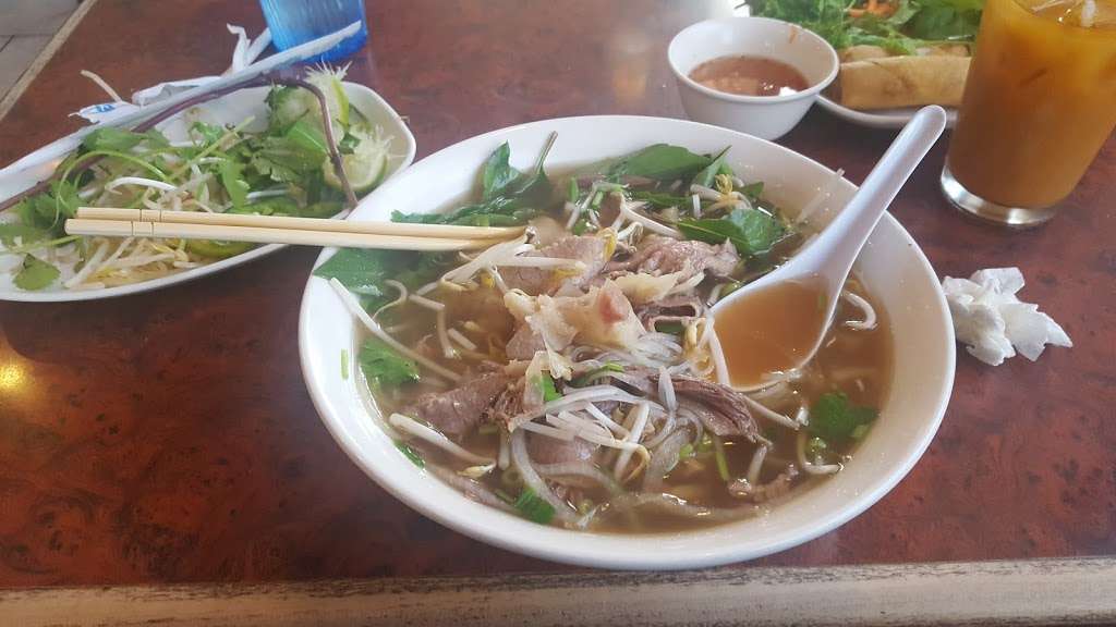 Pho Taubay Restaurant | 6965 Barker Cypress Rd, Houston, TX 77084, USA | Phone: (281) 550-2949