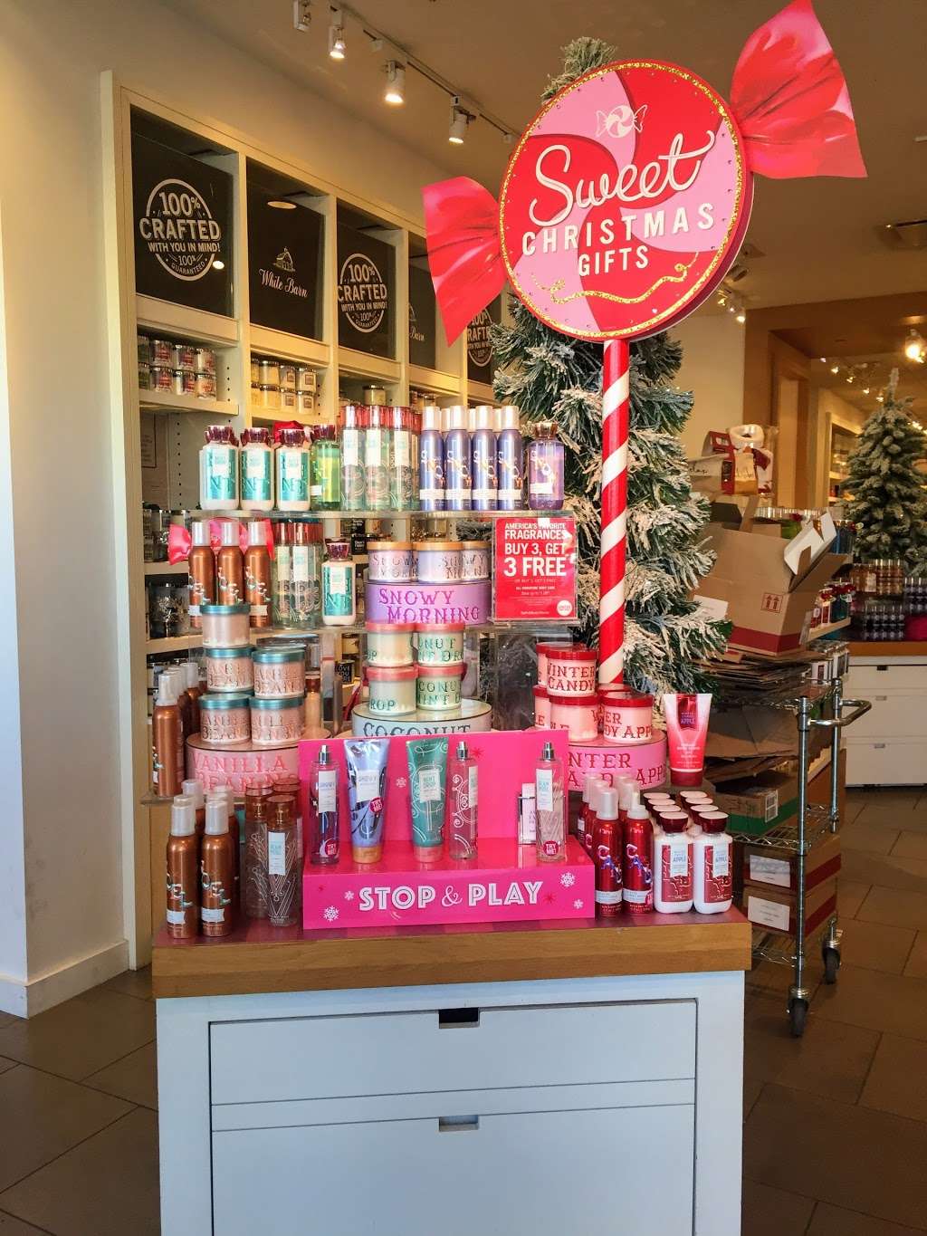 Bath & Body Works | 9828 W Northern Ave, Peoria, AZ 85345, USA | Phone: (623) 872-9485