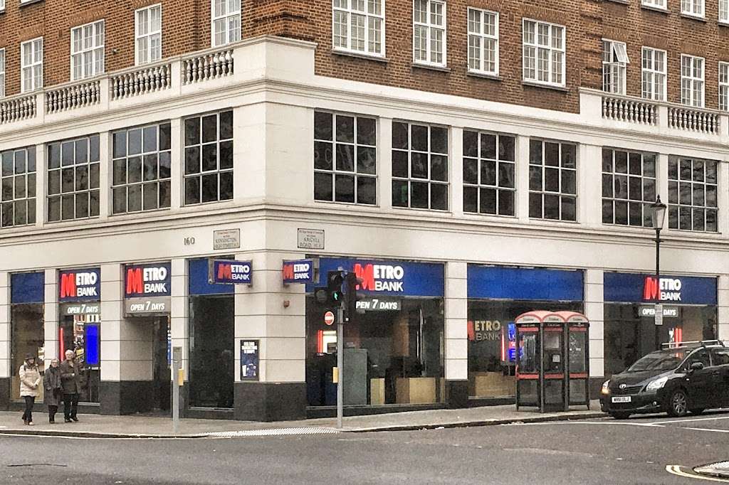 Metro Bank | 160-166 Kensington High St, Kensington, London W8 7RG, UK | Phone: 020 3402 7540