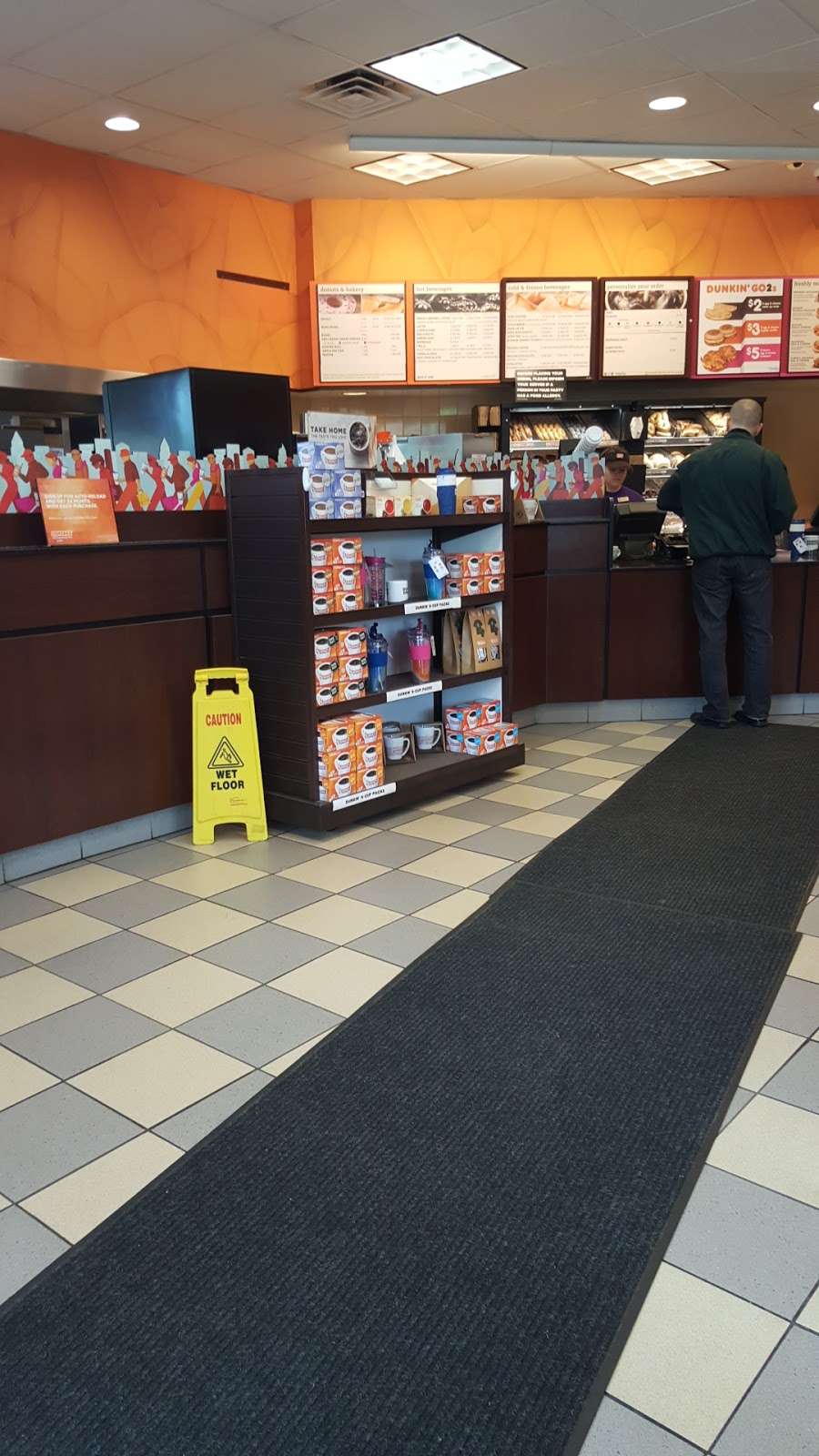 Dunkin | 290 Broadway, Raynham, MA 02767, USA | Phone: (508) 823-4630