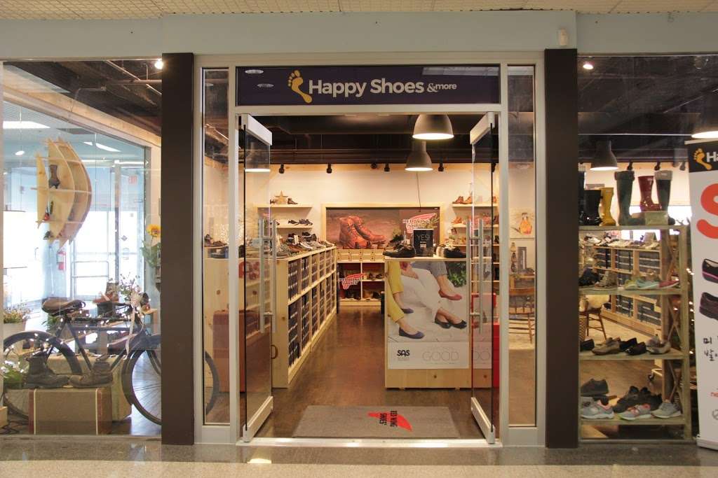 Happy Shoes & more | 321 Broad Ave #106, Ridgefield, NJ 07657, USA | Phone: (201) 840-8887