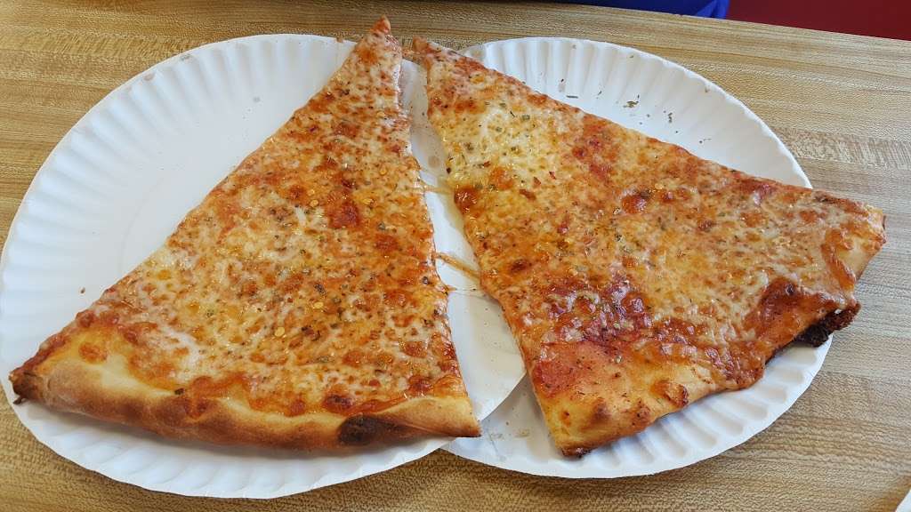 Macks Pizza | 4200 Boardwalk, Wildwood, NJ 08260 | Phone: (609) 729-0244