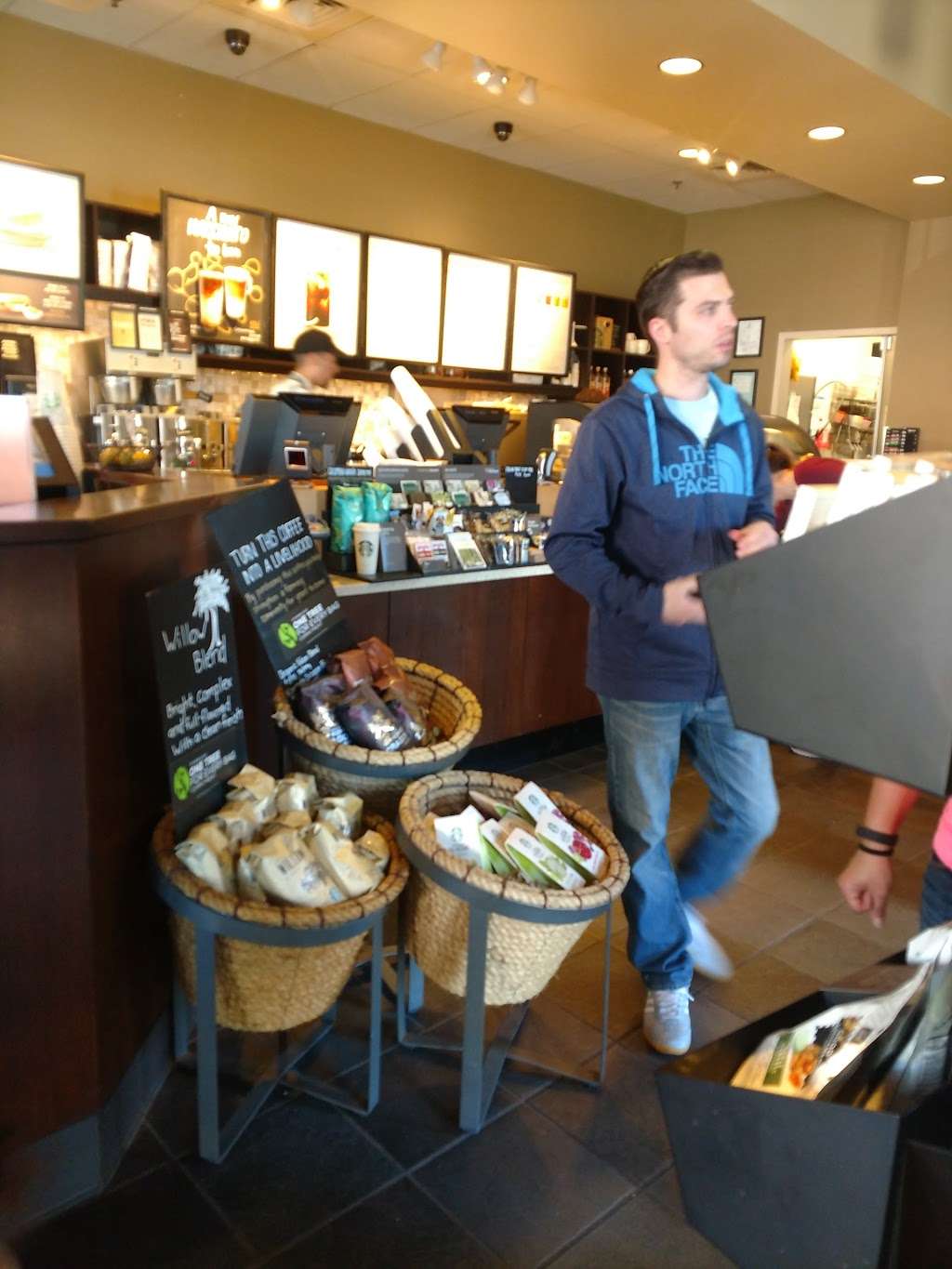 Starbucks | 12853 Galveston Ct, Manassas, VA 20112, USA | Phone: (703) 583-1359