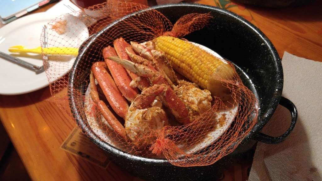 Joes Crab Shack | 1340 N Peachtree Rd, Mesquite, TX 75149, USA | Phone: (972) 329-7111