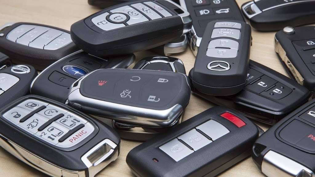 Tint & Alarm Keys and Remotes | 10100 Clay Rd C, Houston, TX 77080, USA | Phone: (713) 460-2555