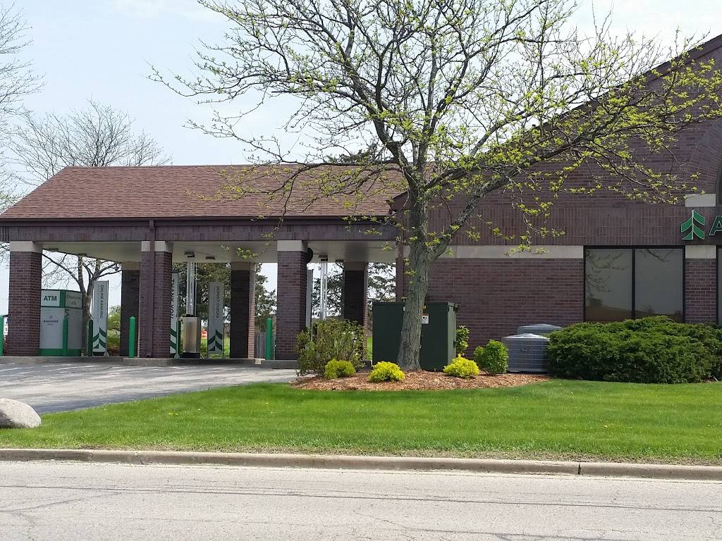 ATM (Associated Bank) | 1456 Summit Ave, Oconomowoc, WI 53066, USA | Phone: (262) 567-5578