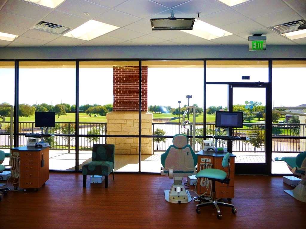 Orthodontique | 19875 Southwest Fwy #250, Sugar Land, TX 77479 | Phone: (281) 937-7633