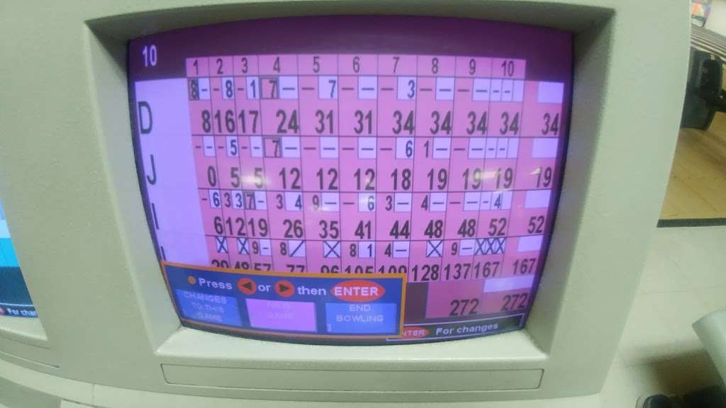 Earl Bowl Lanes 251 N West End Blvd Quakertown Pa 18951 Usa