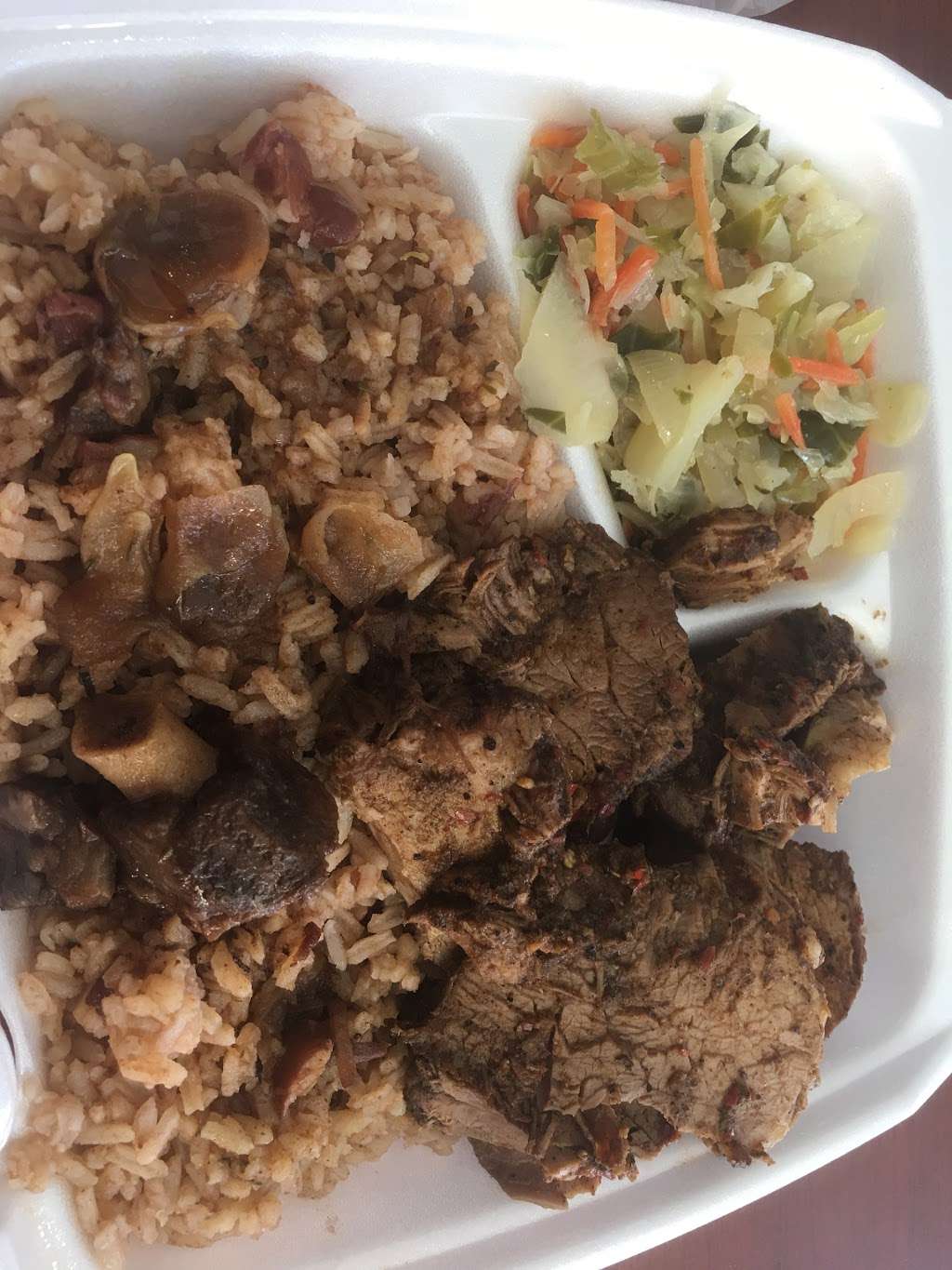 Cherrys Caribbean Palace - Jamaican and Soul Food | 415 Main St, Freemansburg, PA 18017, USA | Phone: (610) 419-4456