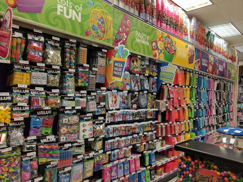 Party City | 7000 Hadley Rd, South Plainfield, NJ 07080, USA | Phone: (908) 412-8000