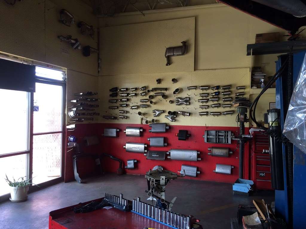 Pizanos Mufflers And Complete Auto Repair Shop | 3400 W 5th St, Santa Ana, CA 92703, USA | Phone: (714) 554-3118