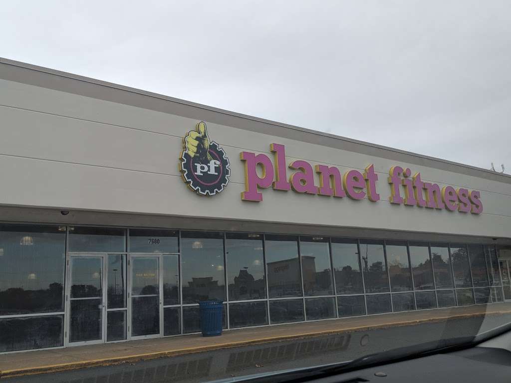 Planet Fitness | 7680 Stream Walk Ln, Manassas, VA 20109, USA | Phone: (703) 530-0123