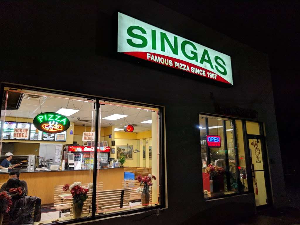 Singas Famous Pizza | 464 S Broadway, Hicksville, NY 11801, USA | Phone: (516) 933-9033