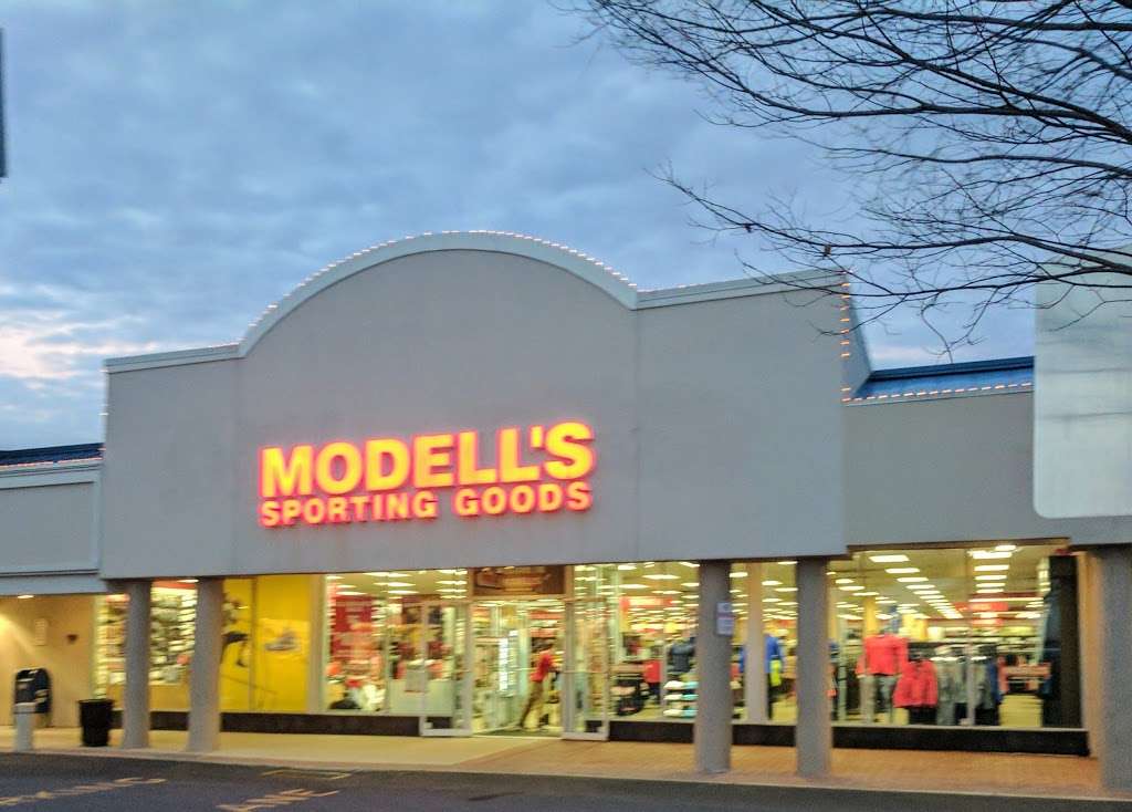 Modells Sporting Goods | 345 US-206, Bridgewater, NJ 08807 | Phone: (908) 429-1010