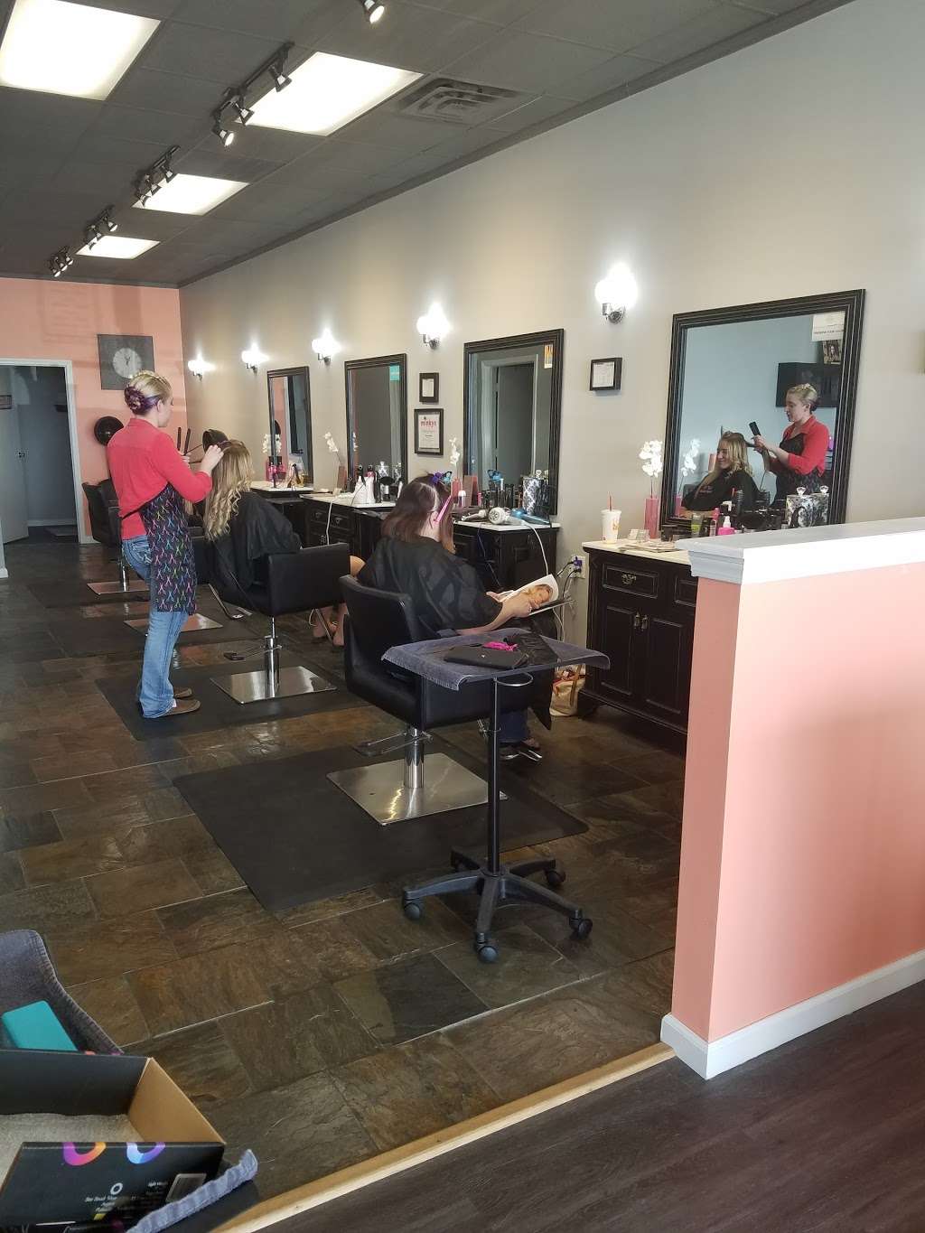 Luxe Hair Salon | 8100 E US Hwy 36 unit h, Avon, IN 46123, USA | Phone: (317) 707-7561