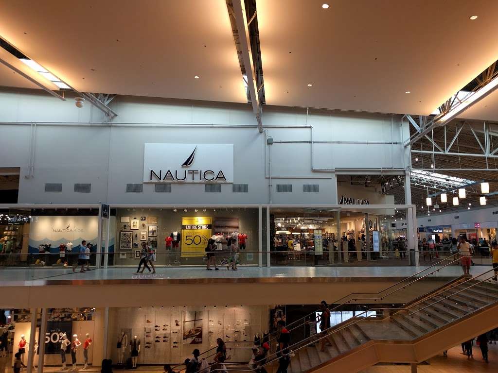 Nautica | 651 Kapkowski Rd #2220, Elizabeth, NJ 07201, USA | Phone: (908) 355-5565