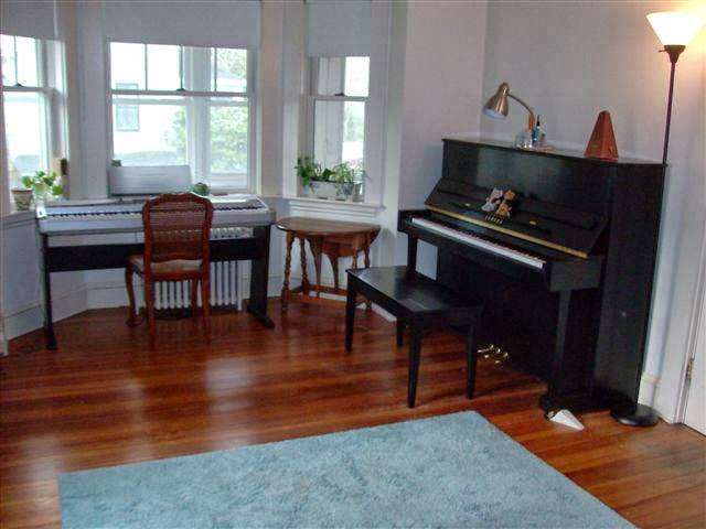 Pleasant Street Music Studio | 74 Pleasant St, Manchester-by-the-Sea, MA 01944, USA | Phone: (978) 526-1014