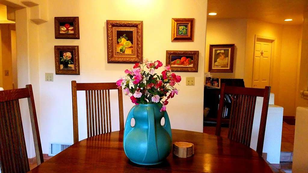 Topanga Canyon Inn - Art Gallery | 20314 Callon Dr, Topanga, CA 90290, USA | Phone: (310) 570-3791