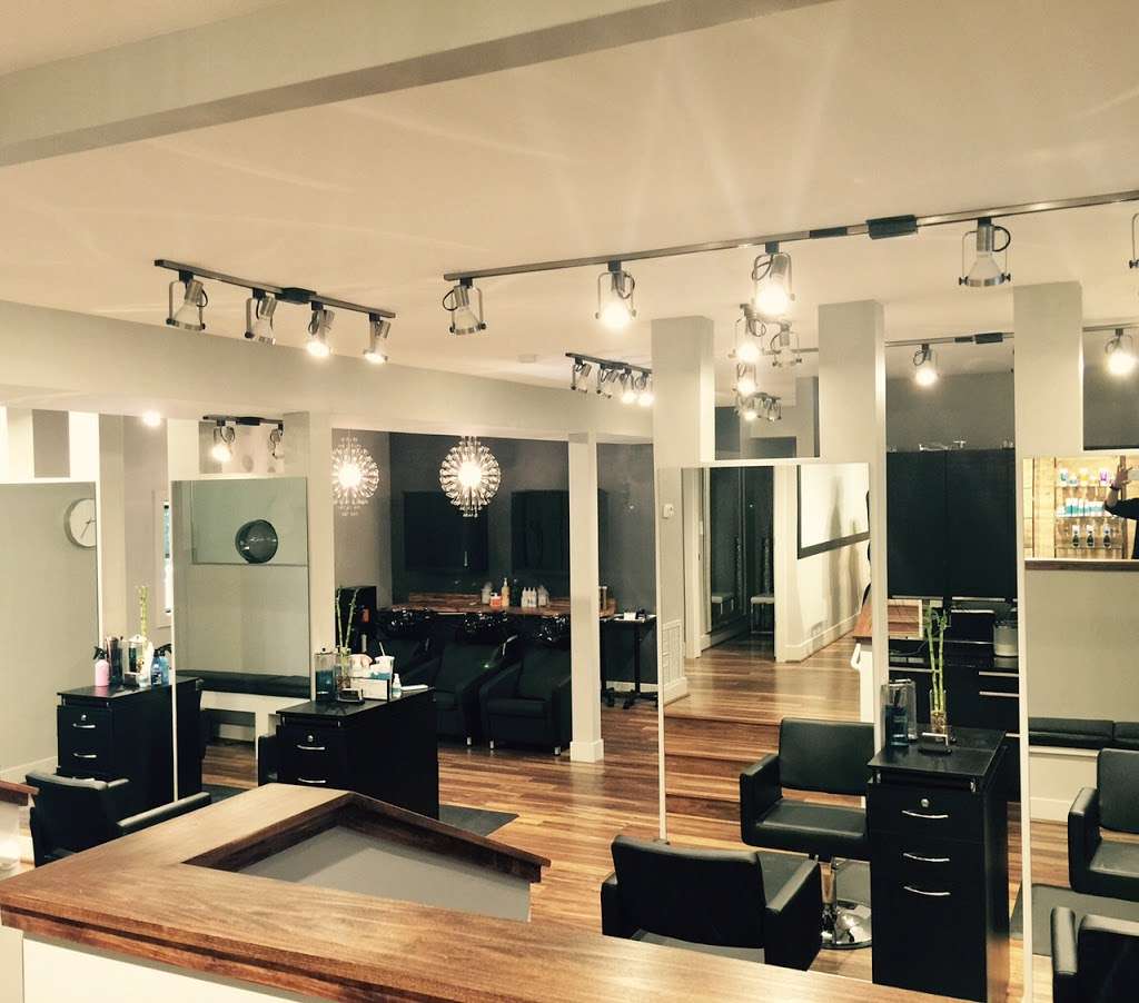 Vaughan Diann Salon and Spa | 2001 Tidewater Colony Dr, Annapolis, MD 21401, USA | Phone: (410) 571-1112