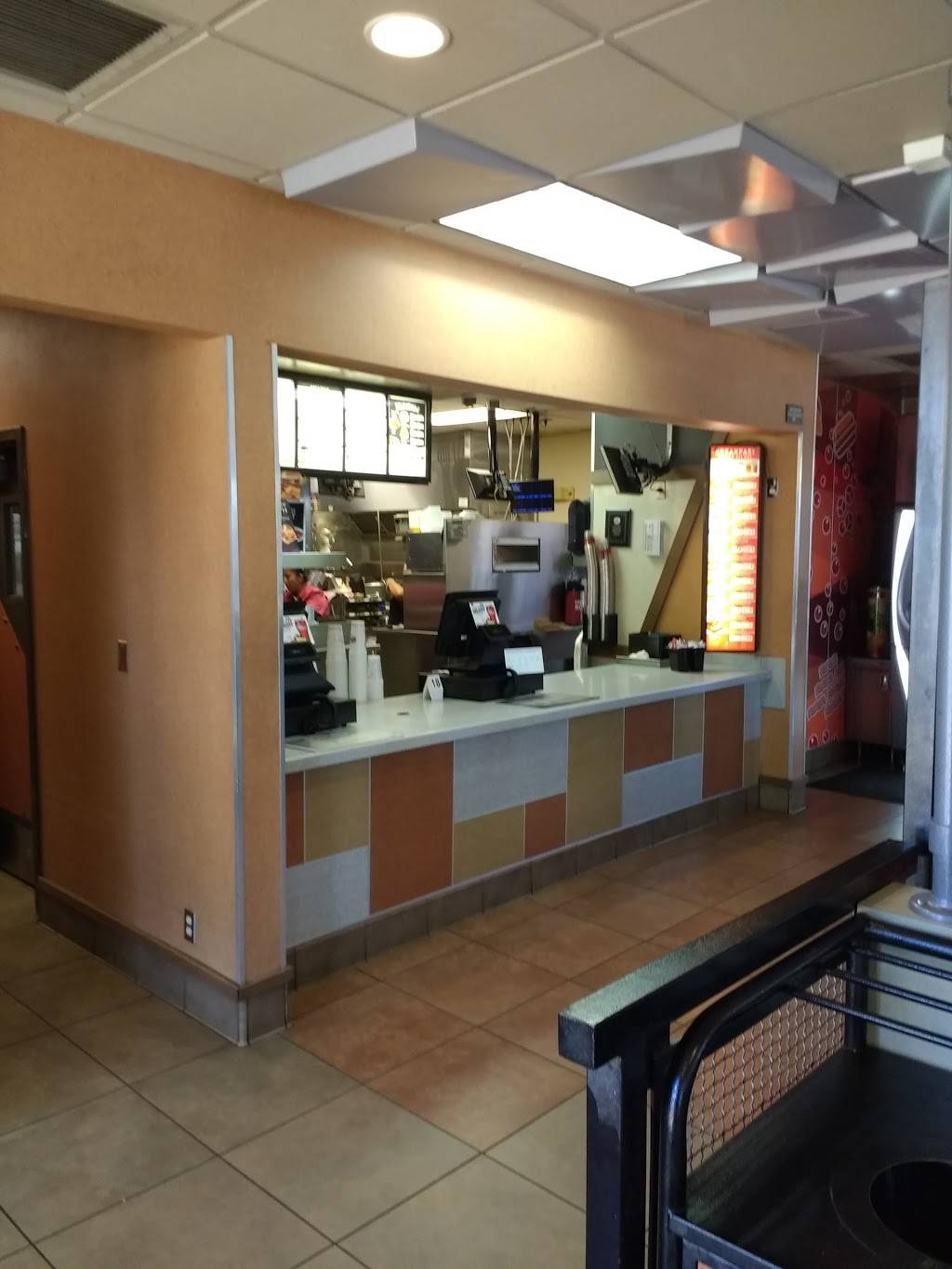 Jack in the Box | 3089 Edinger Ave, Tustin, CA 92780 | Phone: (949) 857-0849