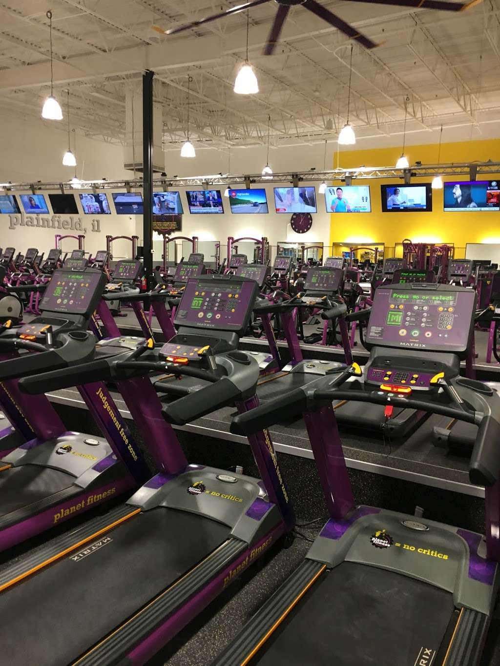 Planet Fitness | 13305 IL-59, Plainfield, IL 60585, USA | Phone: (815) 600-9018