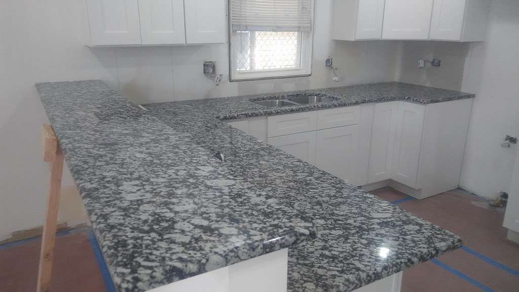 aviles granite | 5845 S Racine Ave, Chicago, IL 60636, USA | Phone: (773) 912-6806