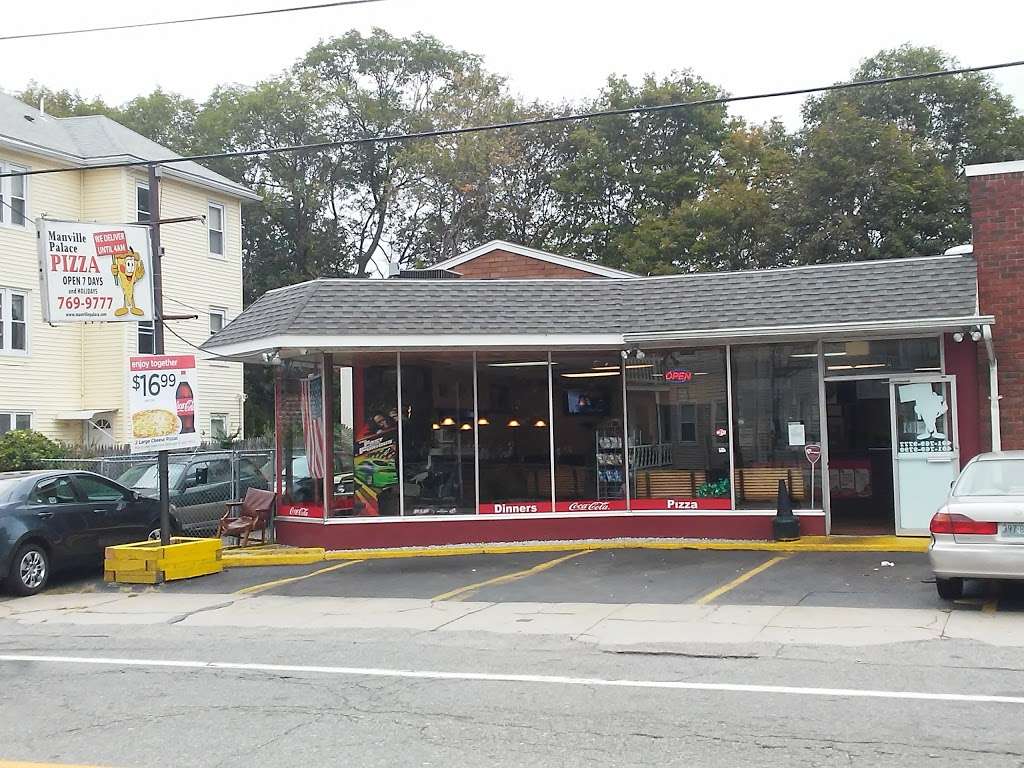 Manville Palace Pizza | 141 Railroad St, Manville, RI 02838, USA | Phone: (401) 769-9777