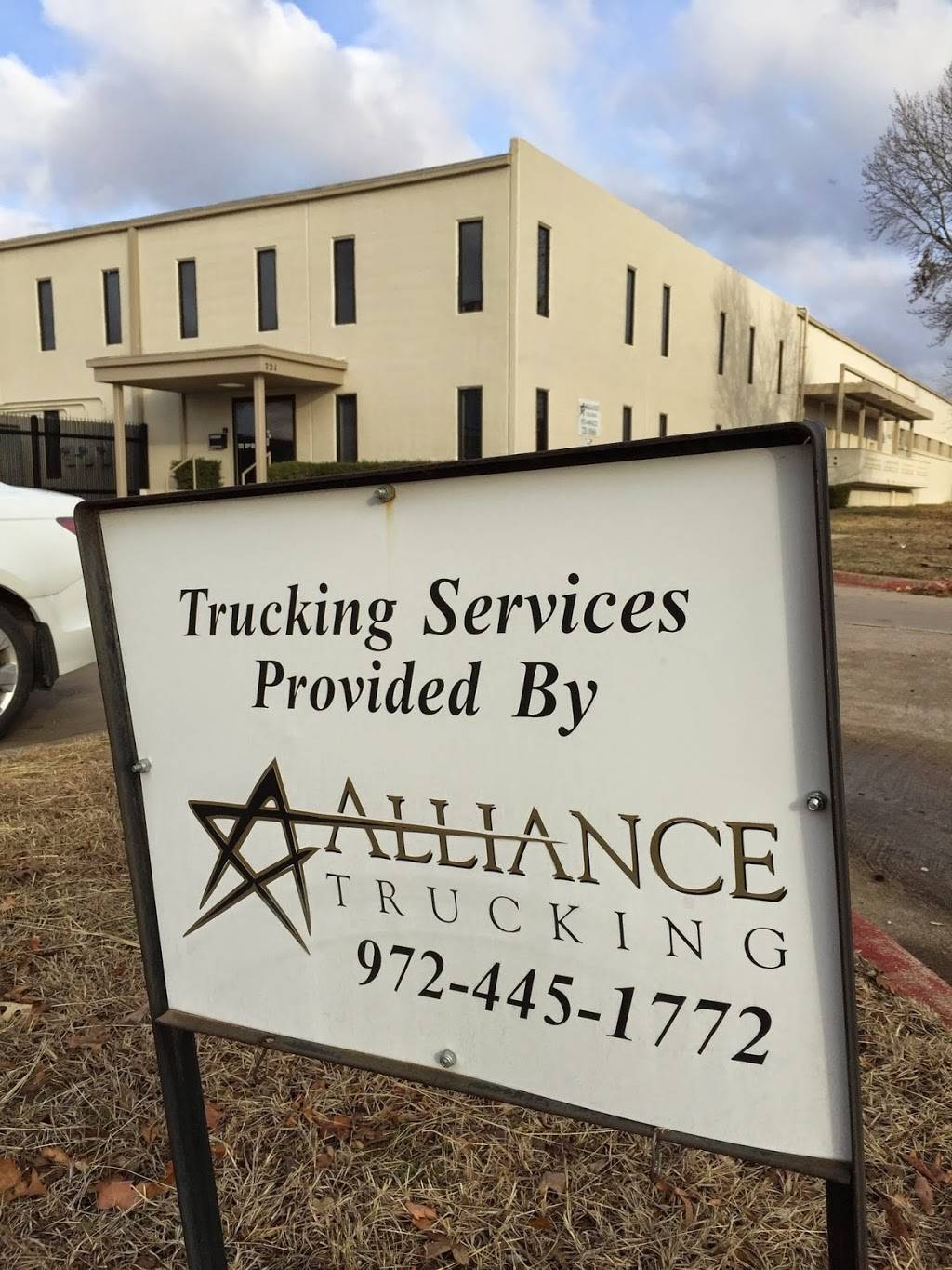 Alliance Trucking | 721 111th St, Arlington, TX 76011, USA | Phone: (972) 445-1772