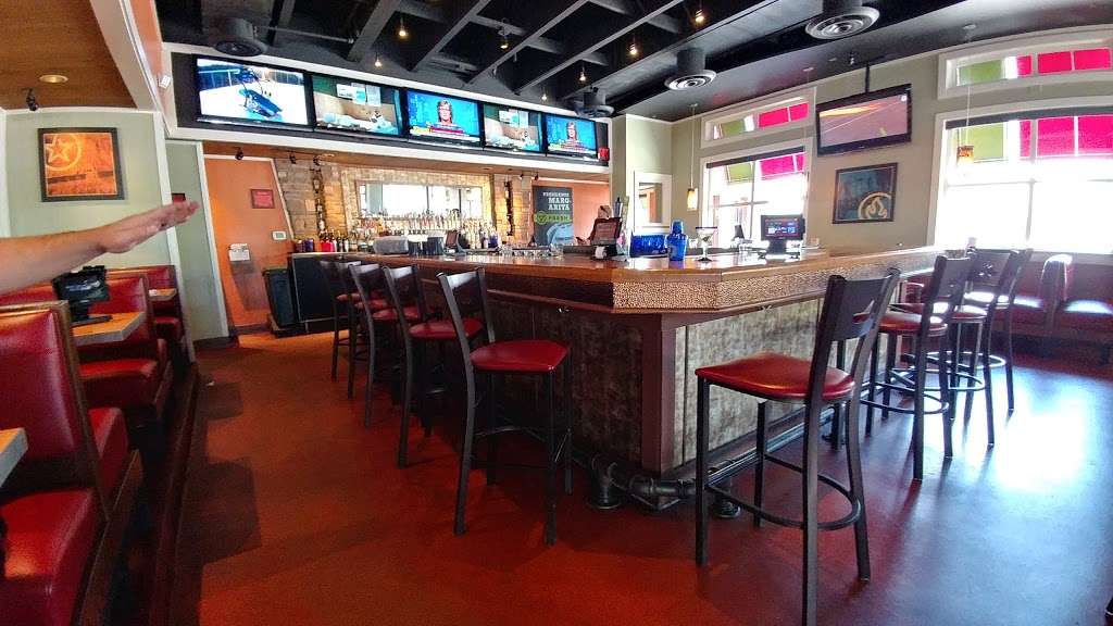 Chilis Grill & Bar | 1025 N Dobson Rd, Mesa, AZ 85201, USA | Phone: (480) 969-0515