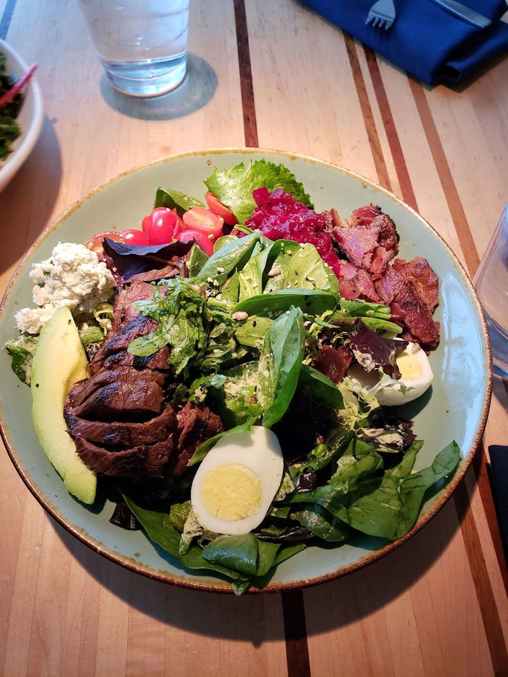 Root Down | Concourse C, 8500 Peña Blvd, Denver, CO 80249, USA | Phone: (303) 342-6959