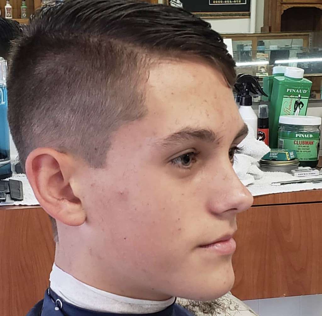 Piccone’s Fades & Shaves | 1200 Centre St, Ashland, PA 17921, USA | Phone: (570) 449-5899