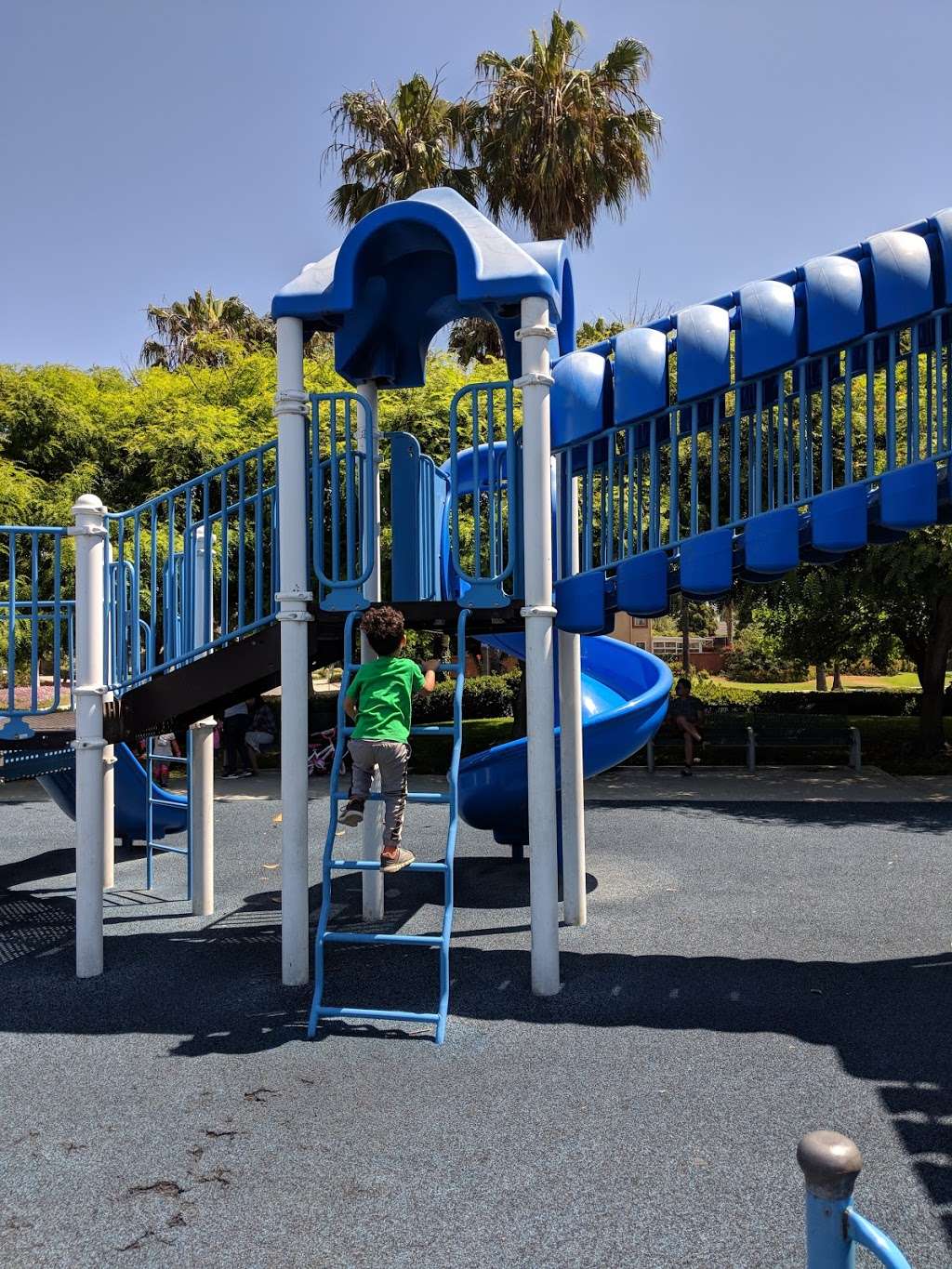 Pattinson Park | 6200 Palm Ave, Huntington Beach, CA 92648 | Phone: (714) 536-5486