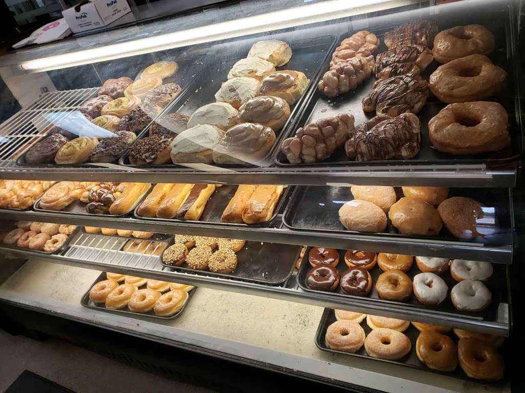 Donut Haus | 265 E 29th St Suite A, Loveland, CO 80538 | Phone: (970) 278-1464