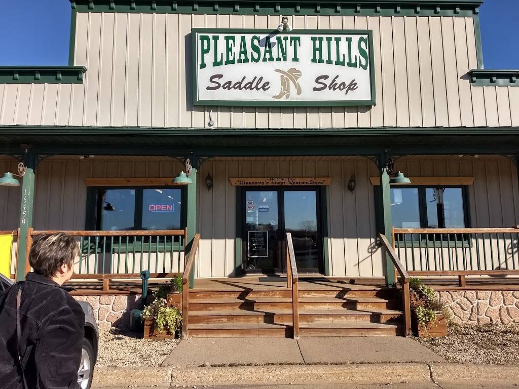 Pleasant Hills Saddle Shop Inc | 16350 Kenrick Loop, Lakeville, MN 55044, USA | Phone: (952) 435-2555