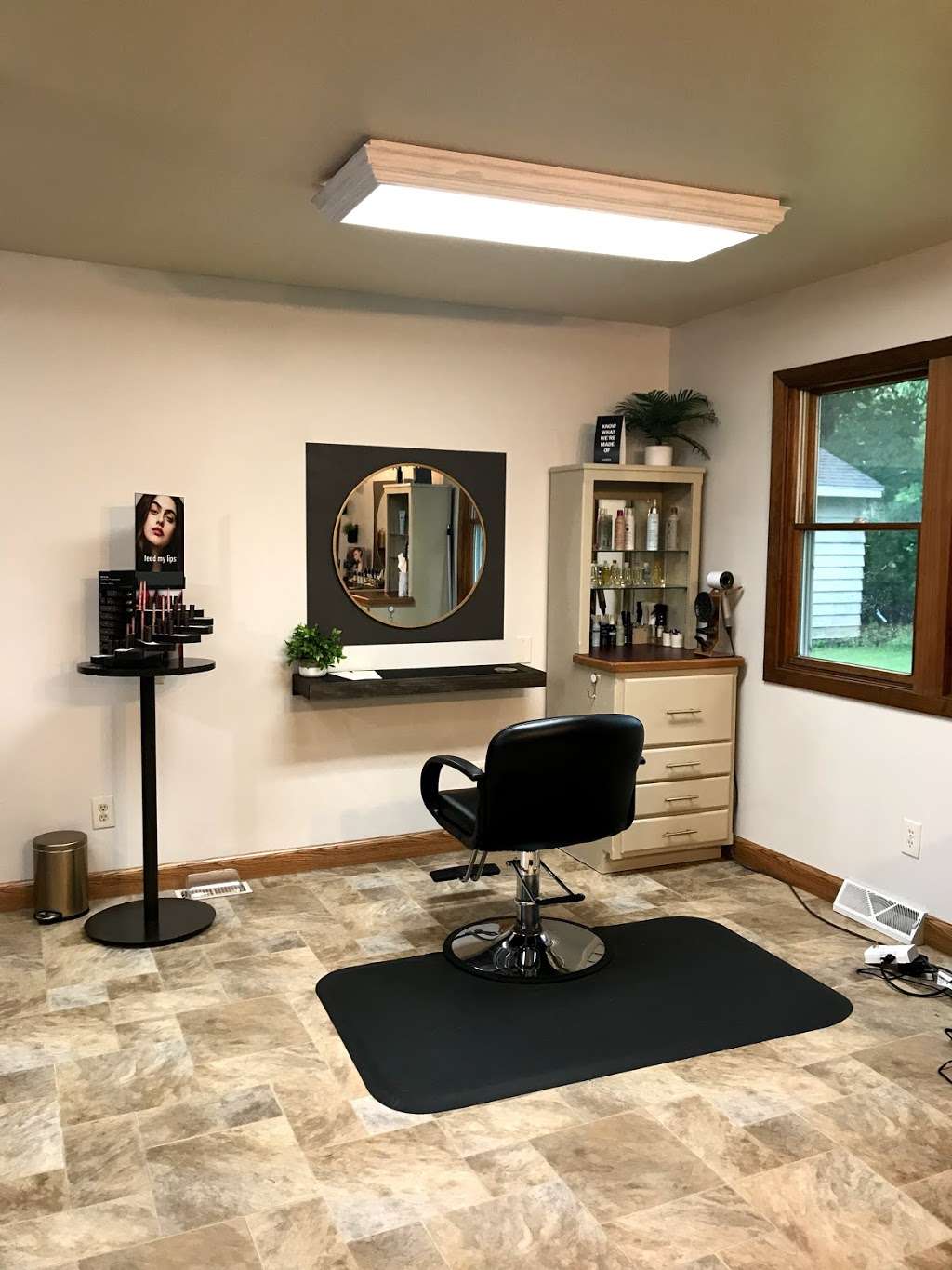 Trademark Salon | N26W27452 Prospect Ave, Pewaukee, WI 53072, USA | Phone: (262) 696-8188