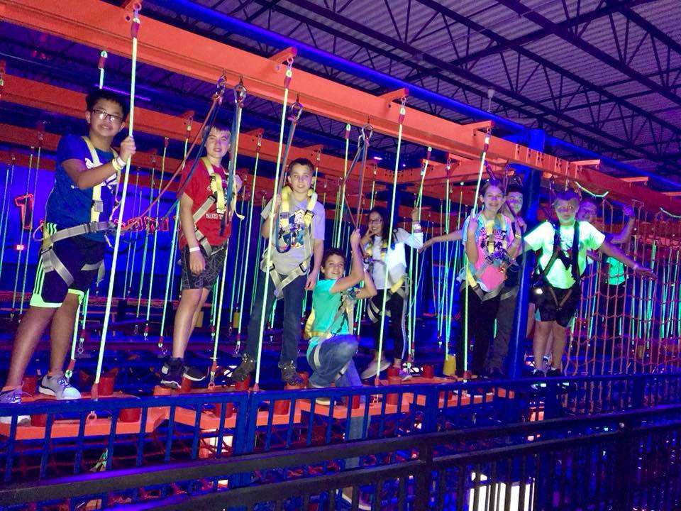 helium trampoline park quad cities