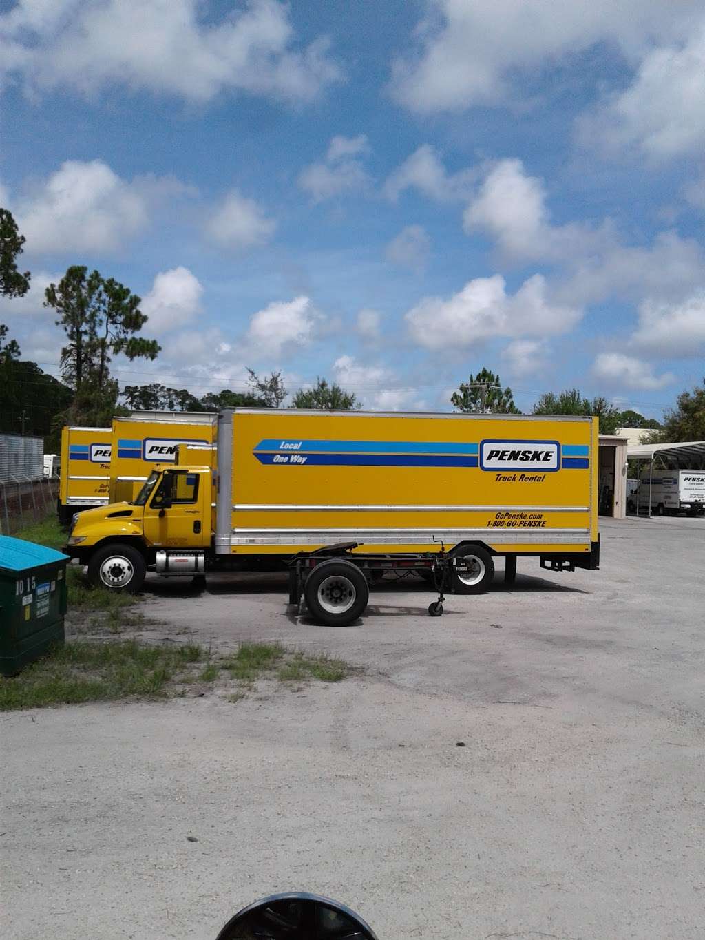 Penske Truck Rental | 230 Fentress Blvd, Daytona Beach, FL 32114, USA | Phone: (386) 253-5099