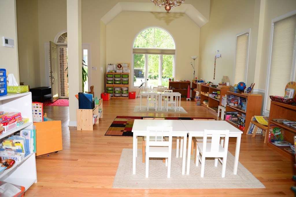 Discover Montessori - Learning Center, Inc. | 2332 Simsbury Ct, Naperville, IL 60564, USA | Phone: (630) 904-7877