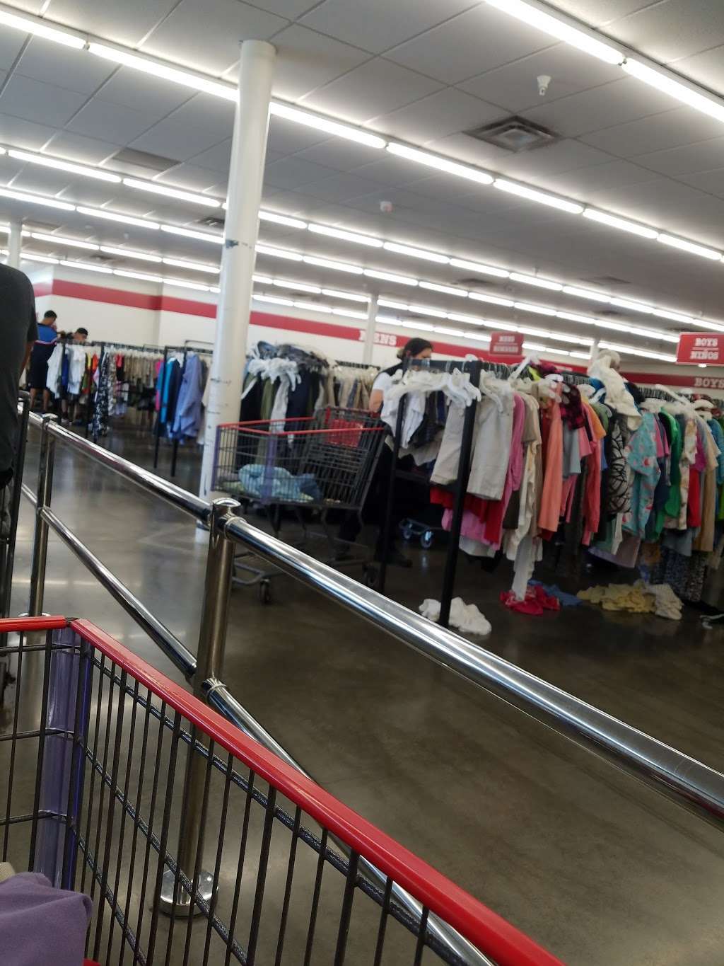 Thrift Outlet | 5110 Galveston Rd, Houston, TX 77017, USA | Phone: (713) 946-1865