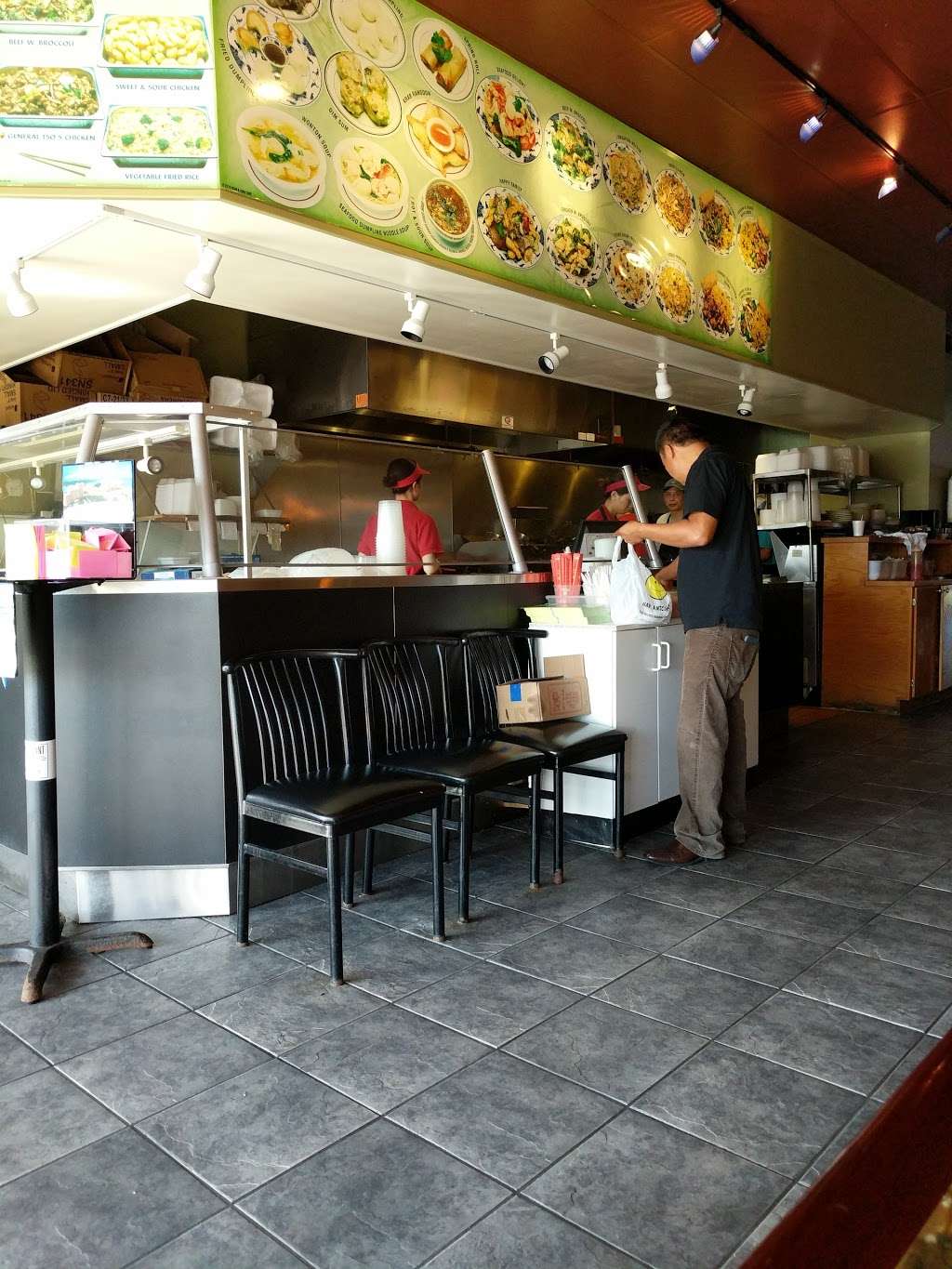 Asian Grill | 2475 W International Speedway Blvd #1101, Daytona Beach, FL 32114, USA | Phone: (386) 255-5588