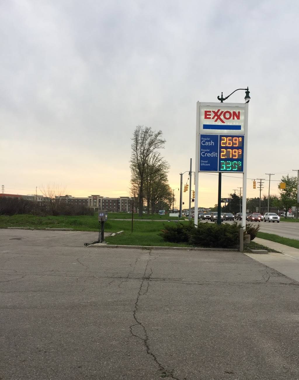 SHOWTIME GAS LLC | 16650 Southfield Rd, Allen Park, MI 48101, USA | Phone: (313) 943-3700