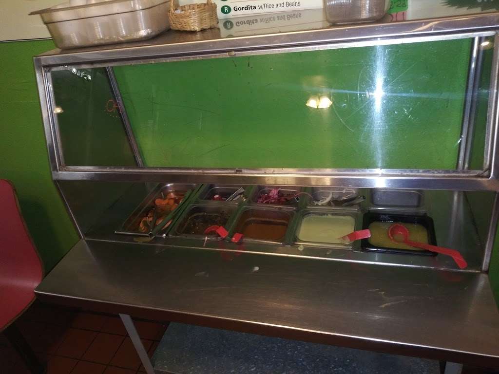 El Huarache Taco Shop | 764 N Midway Dr, Escondido, CA 92027, USA | Phone: (760) 738-4733