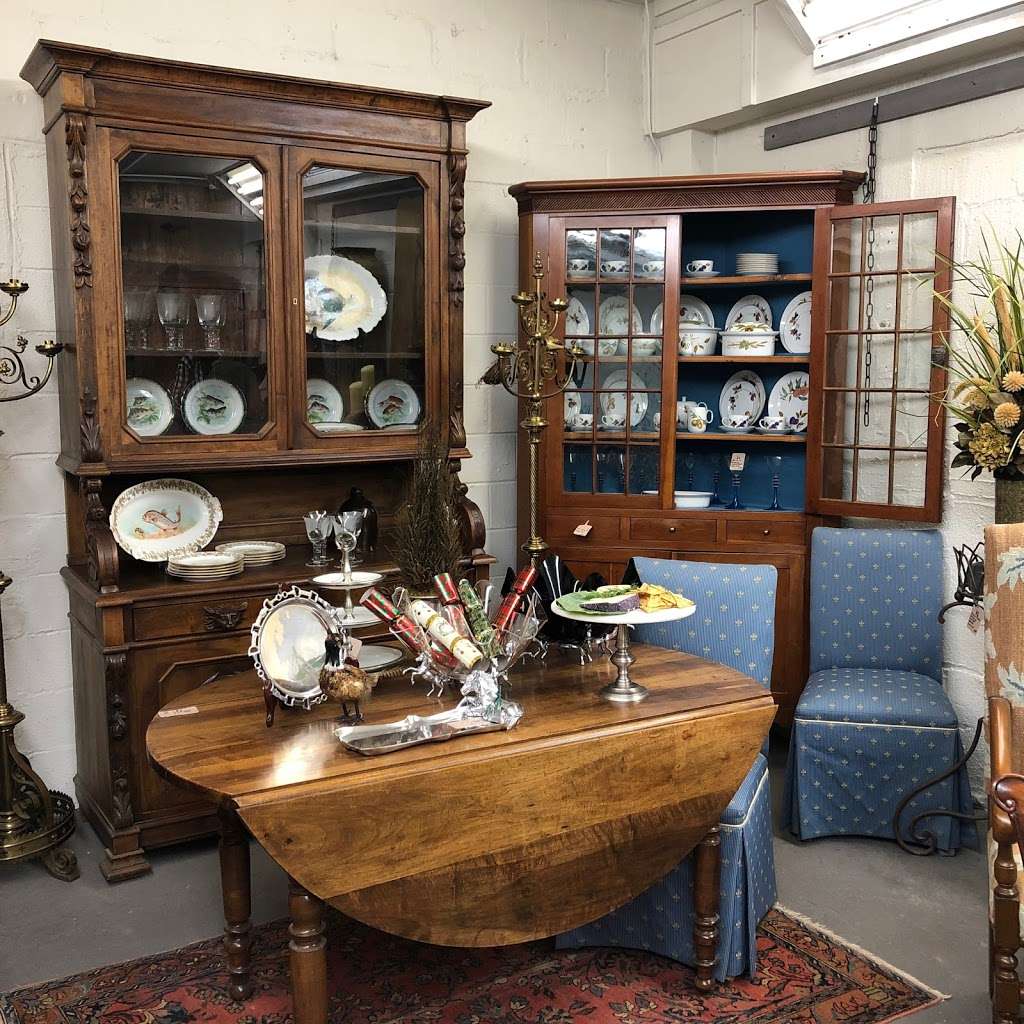 Baileywyck Antiques | 4274 Loudoun Ave, The Plains, VA 20198 | Phone: (540) 687-6097