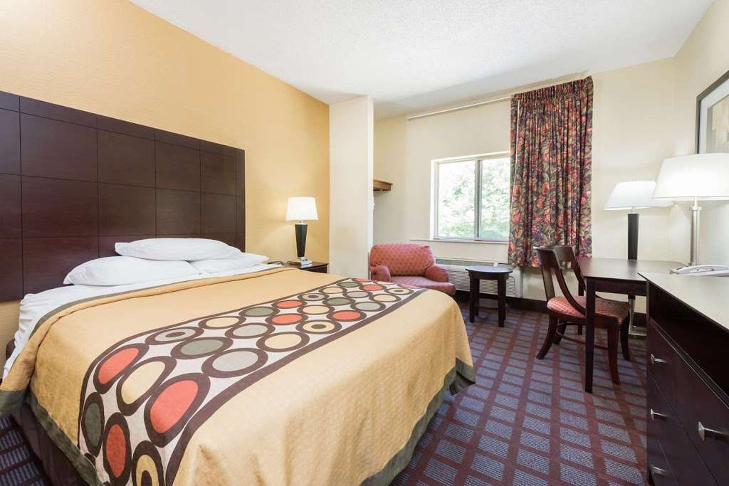 Super 8 by Wyndham Bloomington | 1751 N Stonelake Dr, Bloomington, IN 47404, USA | Phone: (812) 323-8000