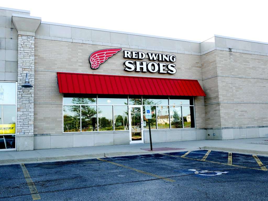 Red Wing | 1275 Randall Rd Unit 101, Crystal Lake, IL 60014, USA | Phone: (815) 459-0882