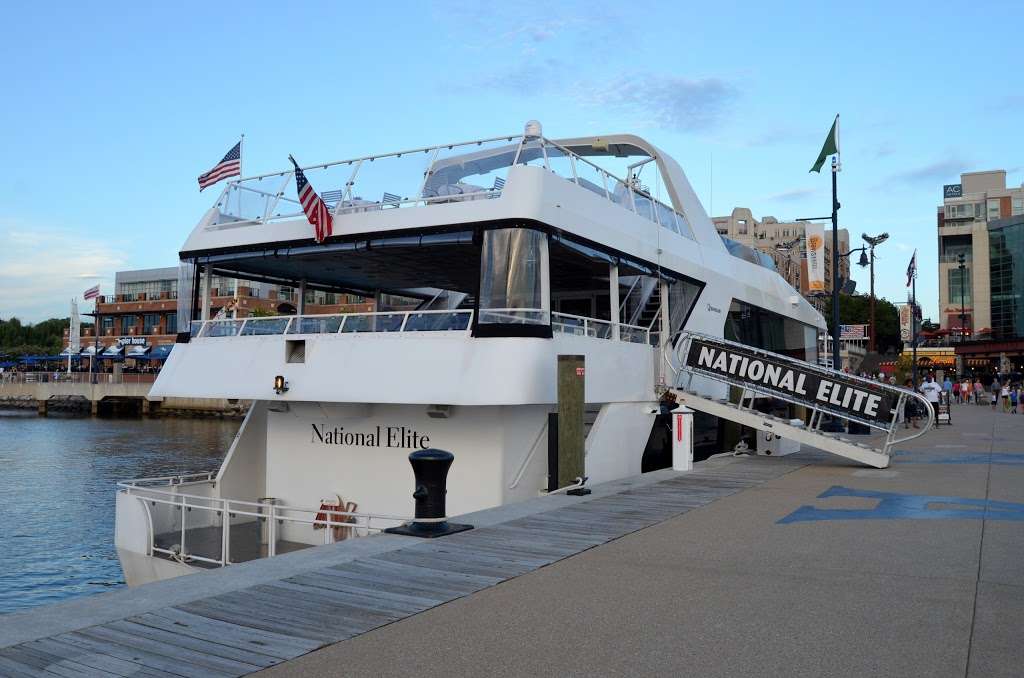 National Elite Yacht Charter | 165 Waterfront St, National Harbor, MD 20745 | Phone: (202) 554-8000