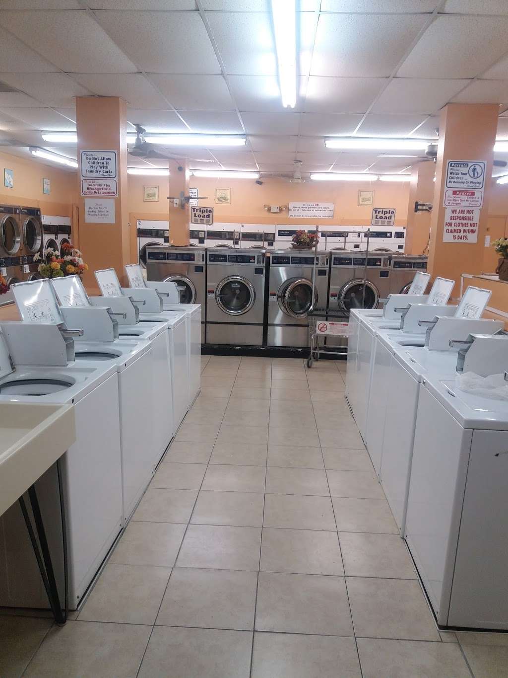 Clean Start Coin Laundry | 11850 SE Co Hwy 484 #6015, Belleview, FL 34420, USA | Phone: (352) 203-4363